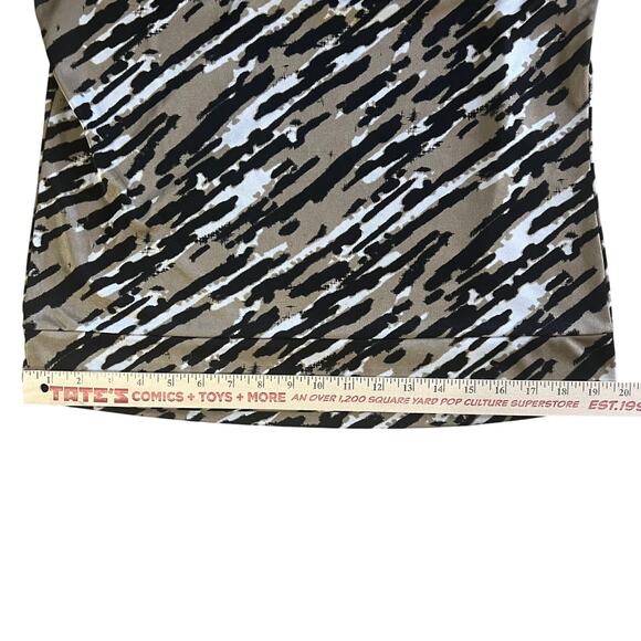 Alfani Sleeveless Cowl Neck Blouse Size 6 Animal Print Beige Black Stretch Knit - Picture 5 of 7